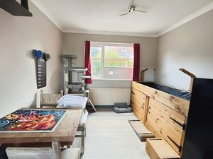 Dining area- click for photo gallery